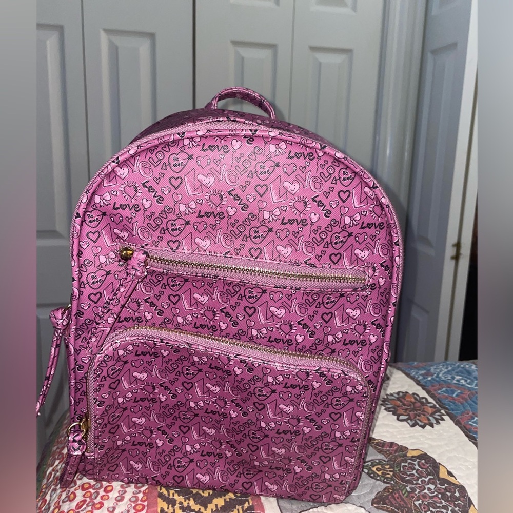 Cute Mini Backpack🩷 - Picture 2 of 3